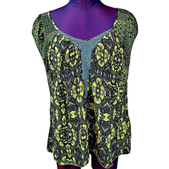 Unity World Wear Bohemian Style Blouse Chartreuse &‎ Navy Size Medium Women's - Picture 10 of 10